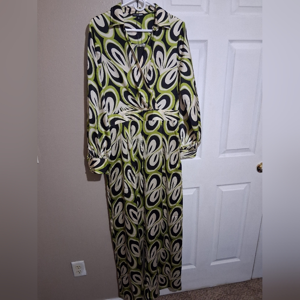 Stylish Green and Black Patterned Dress